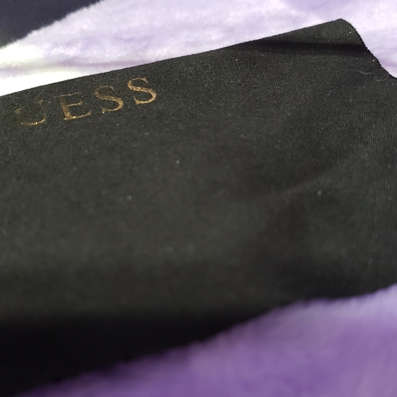 Sunglasses - Picture 4 of 5